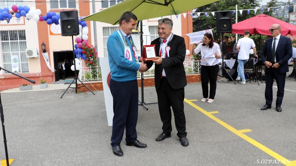 Okulumuz Eski Mezunları Geleneksel Pilav Günümüzde Buluştular. 3