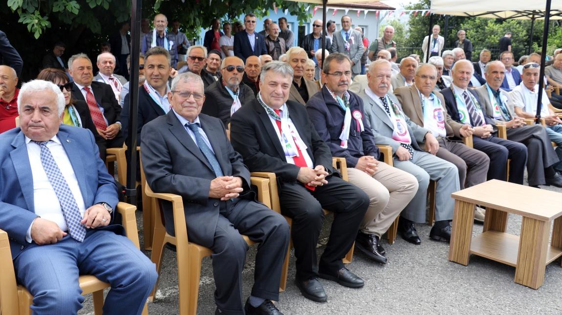 Okulumuz Eski Mezunları Geleneksel Pilav Günümüzde Buluştular.