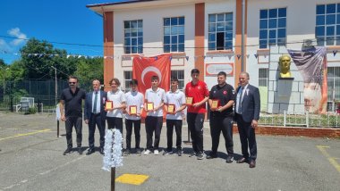 Zonguldak Mesleki ve Teknik Anadolu Lisesi’nde Tarihi Buluşma: 13. Pilav Günü Coşkuyla Kutlandı 1