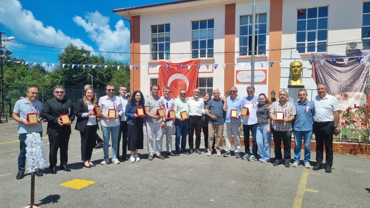 Zonguldak Mesleki ve Teknik Anadolu Lisesi’nde Tarihi Buluşma: 13. Pilav Günü Coşkuyla Kutlandı 7